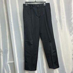 Dockers signature khaki men’s pants